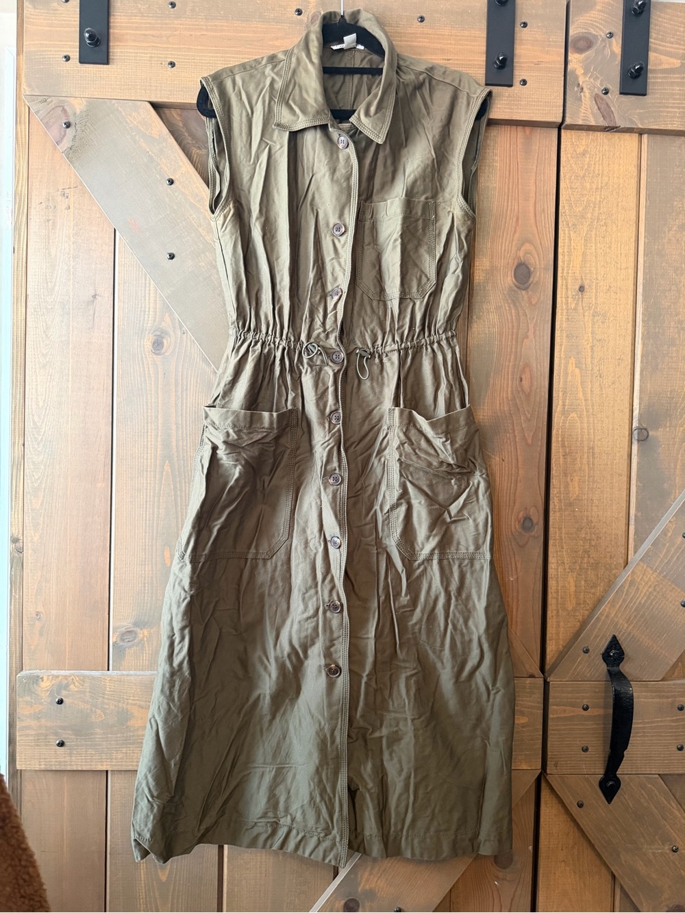 Calvin Klein Olive Green Sleeveless Button-Front Midi Dress